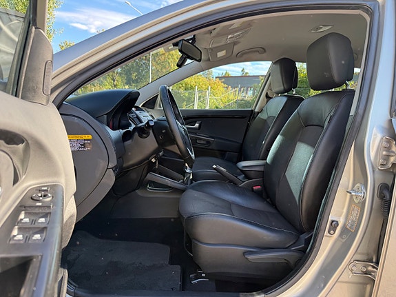 Kia Ceed 9 of 15