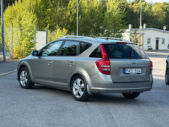 Kia Ceed 3 of 15