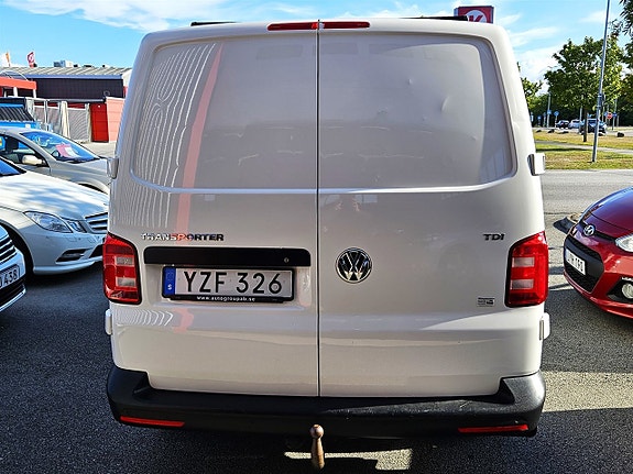 Volkswagen Transporter 6 of 12