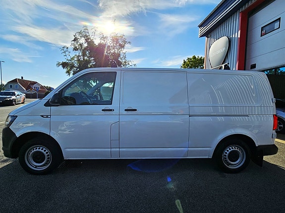 Volkswagen Transporter 4 of 12