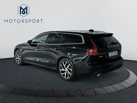 Volvo V60 3 of 20