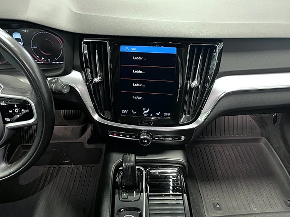 Volvo V60 10 of 20