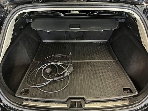 Volvo V60 14 of 20