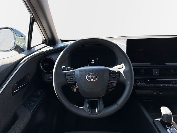 Toyota C-HR 8 of 10