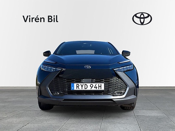 Toyota C-HR 5 of 10