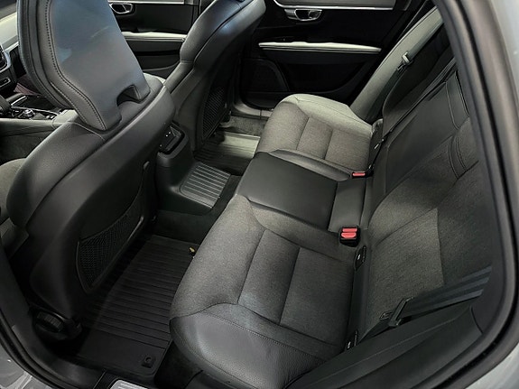 Volvo V90 15 of 21