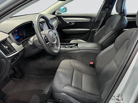 Volvo V90 10 of 21