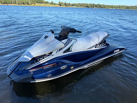 Yamaha VX Deluxe 2017 – 98h – 80-trailer, GPS, kapell 6 of 9