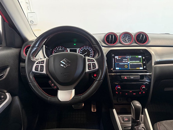 Suzuki Vitara 8 of 16