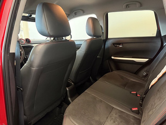 Suzuki Vitara 16 of 16