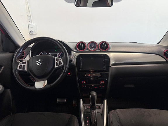 Suzuki Vitara 7 of 16
