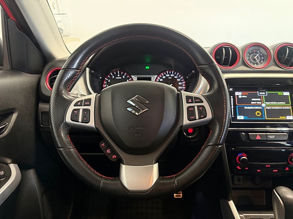 Suzuki Vitara 9 of 16