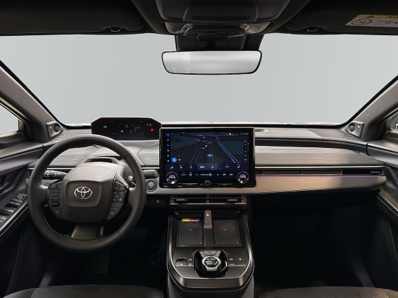 Toyota C-HR+ 8 of 17