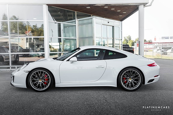 Porsche 911 20 of 22