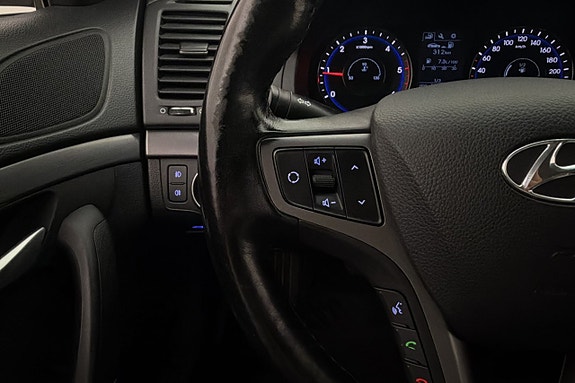 Hyundai i40 15 of 30