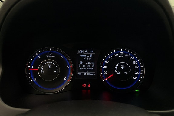 Hyundai i40 16 of 30