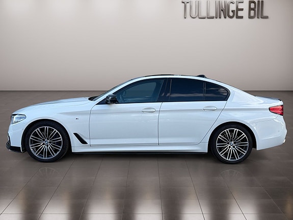 BMW 530d 2 of 28