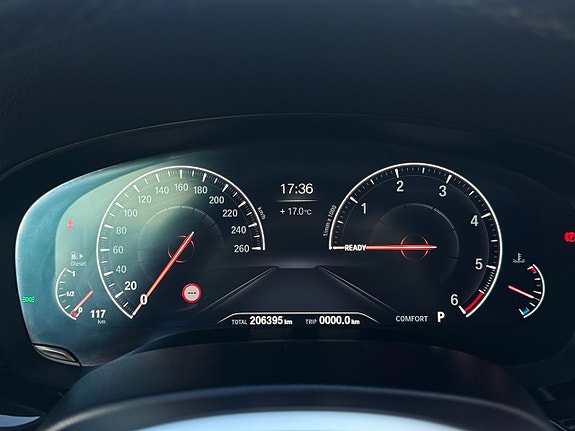 BMW 530d 25 of 28