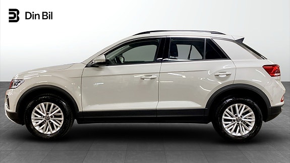 Volkswagen T-Roc 2 of 12