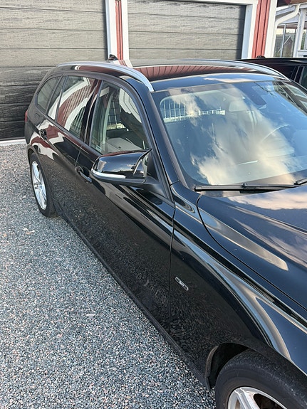 BMW 318d 4 of 4