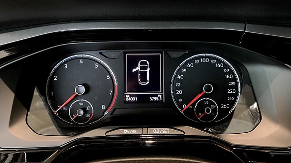 Volkswagen Polo 13 of 14