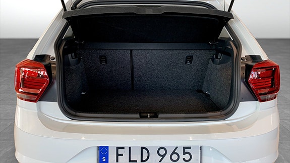Volkswagen Polo 12 of 14