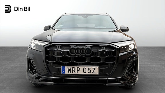 Audi Q7 4 of 19