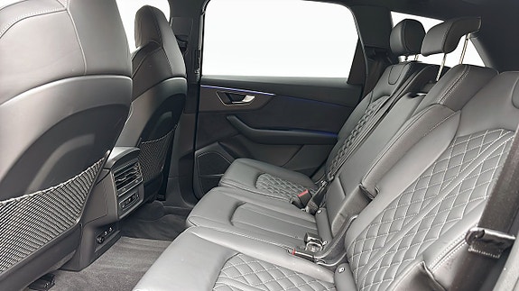 Audi Q7 18 of 19