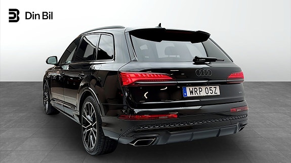 Audi Q7 3 of 19