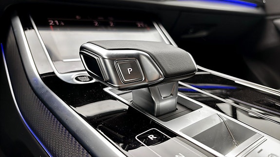 Audi Q7 16 of 19