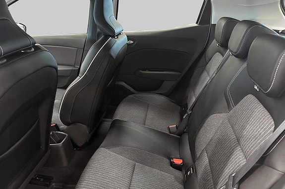 Renault Clio 9 of 21