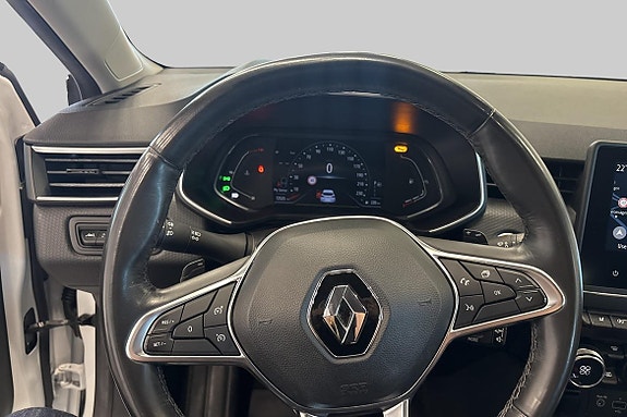Renault Clio 11 of 21