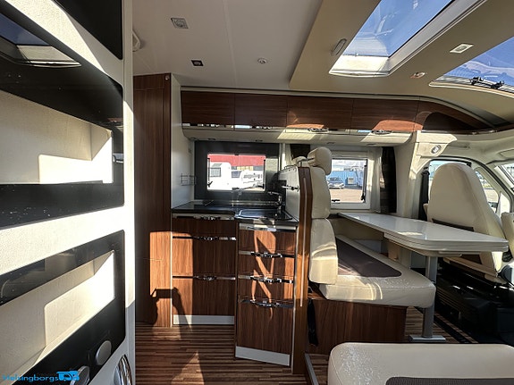 Adria Coral S 650 SF * Hydrauliska stödben * Alde * AC 6 of 21
