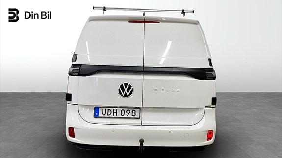 Volkswagen ID. Buzz 5 of 14