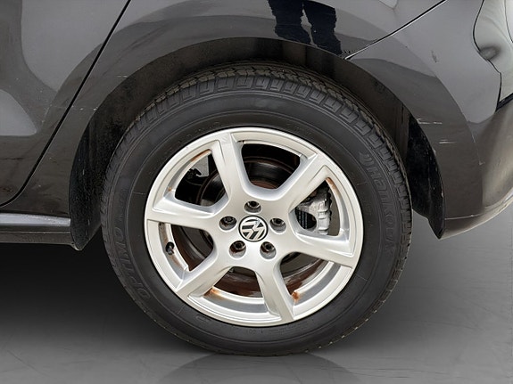 Volkswagen Polo 22 of 24