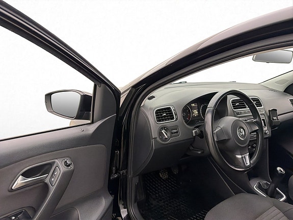 Volkswagen Polo 10 of 24