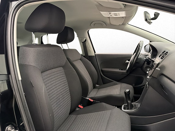 Volkswagen Polo 17 of 24