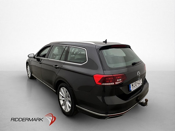 Volkswagen Passat 5 of 27