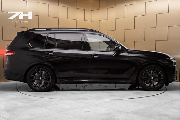 BMW X7 6 of 27