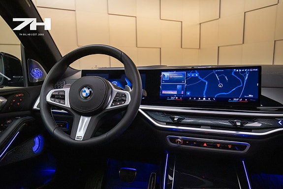 BMW X7 13 of 27