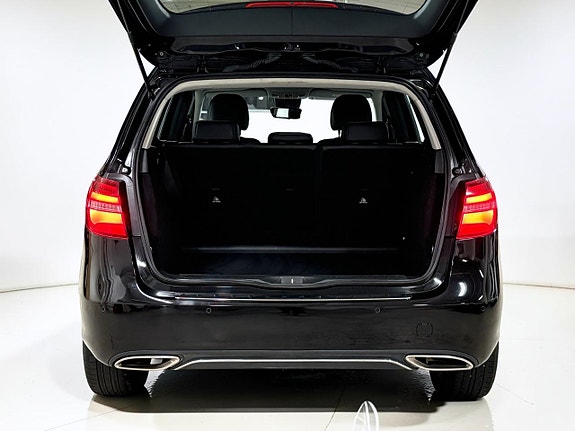 Mercedes-Benz B180 16 of 21