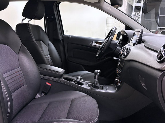 Mercedes-Benz B180 20 of 21