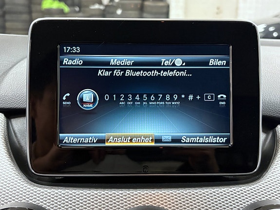 Mercedes-Benz B180 11 of 21