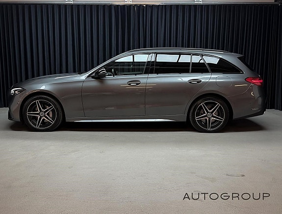 Mercedes-Benz C300 de 2 of 9