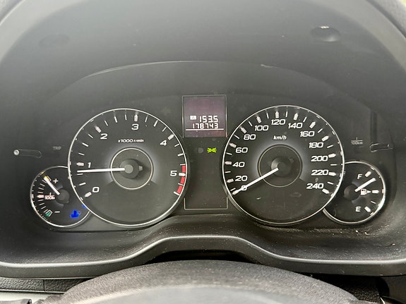 Subaru Legacy 9 of 10