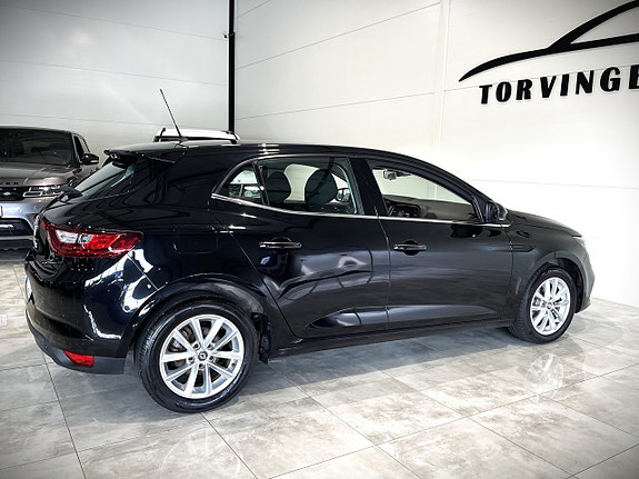 Renault Megane 5 of 24