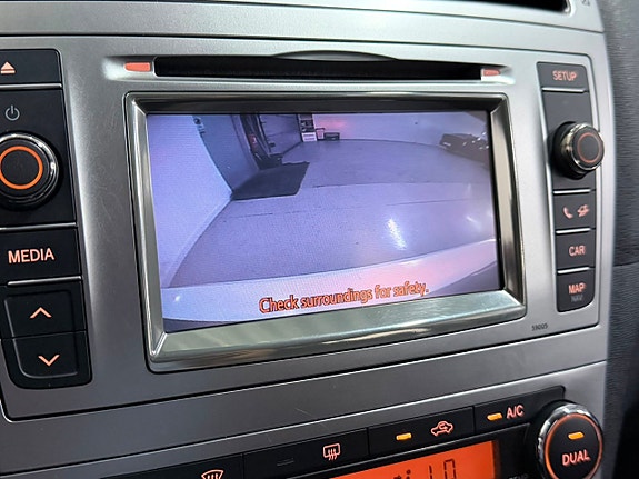 Toyota Avensis 21 of 26