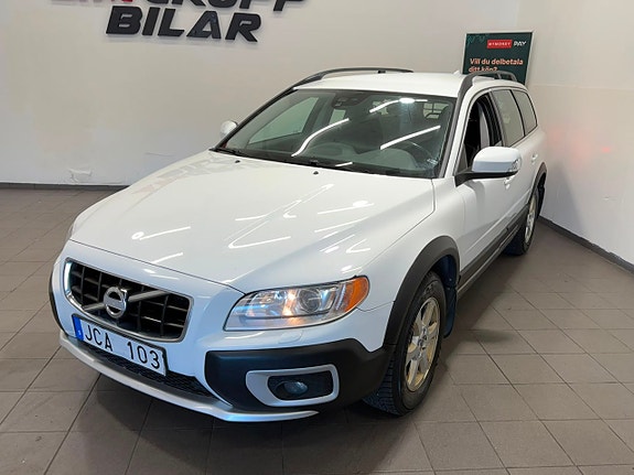 Volvo XC70 11 of 19