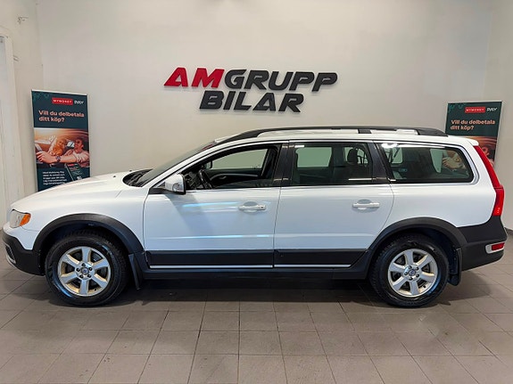 Volvo XC70 4 of 19