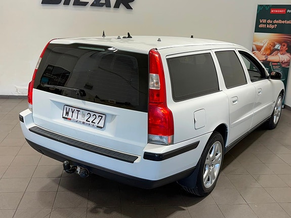 Volvo V70 17 of 18